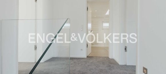 4 rooms House in Wandsbek, Germany No. 285948 5
