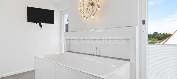 4 rooms House in Wandsbek, Germany No. 285948 2