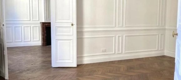 2 bedrooms Apartment in Paris, France No. 167395 5
