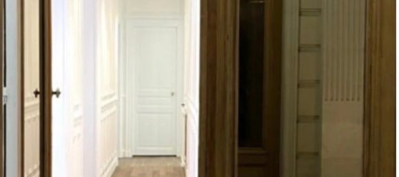 2 bedrooms Apartment in Paris, France No. 167395 4