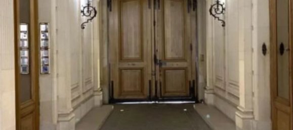 2 bedrooms Apartment in Paris, France No. 167395 10