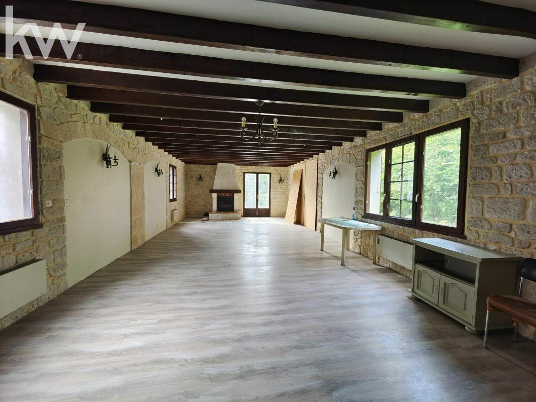 4 bedrooms House in Abilly, France No. 70977