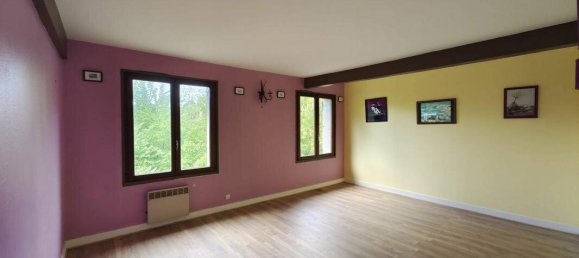 4 bedrooms House in Abilly, France No. 70977 3