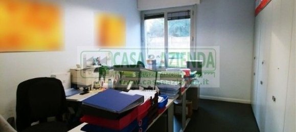 690m² Warehouse in Cernusco sul Naviglio, Italy No. 90121 16