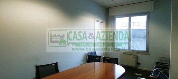 690m² Warehouse in Cernusco sul Naviglio, Italy No. 90121 21