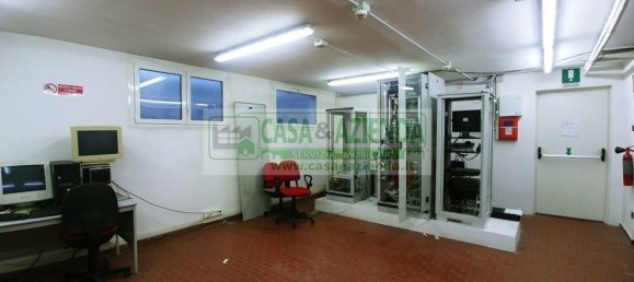 690m² Warehouse in Cernusco sul Naviglio, Italy No. 90121 34