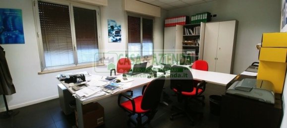 690m² Warehouse in Cernusco sul Naviglio, Italy No. 90121 19