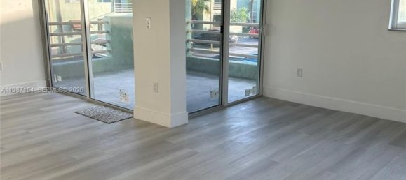 1 Schlafzimmer Gewerbliche Immobilien in Miami, USA, Nr. 614474 6