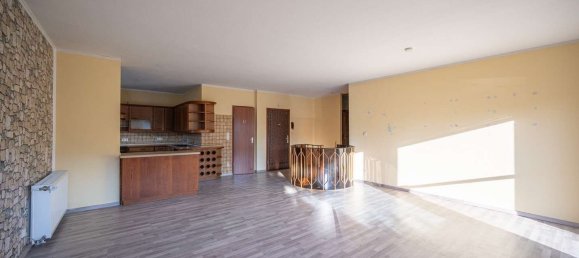 Apartamento de 3 dormitorios en Falkenhagener Feld, Germany No. 10125 16