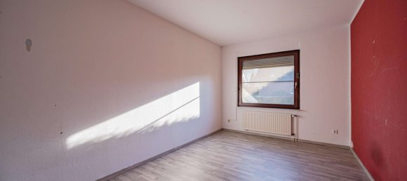 Apartamento de 3 dormitorios en Falkenhagener Feld, Germany No. 10125 4