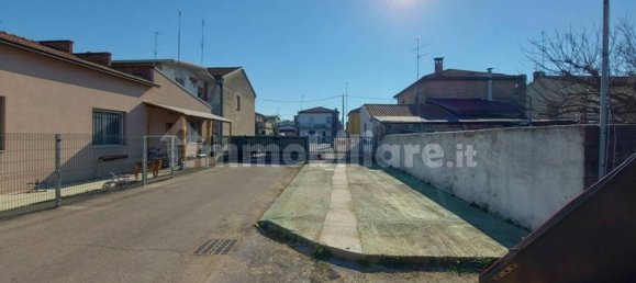 385m² Warehouse in Lugo, Italy No. 317779 6