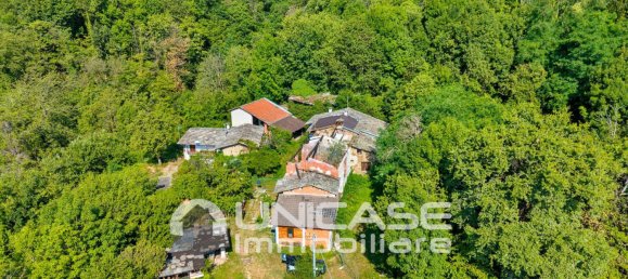 Дом с 5 комнатами в Баньоло Пьемонте, Италия № 290318 17