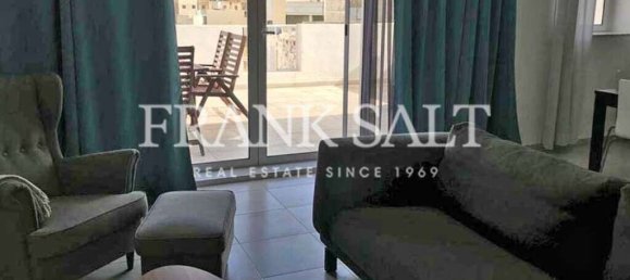 2 bedrooms Penthouse in Gzira, Malta No. 6925 2
