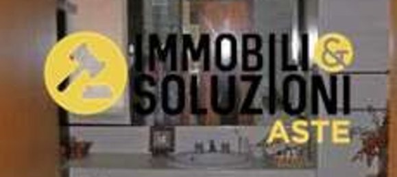 65 rooms Apartment in Basiglio, Italy No. 3714 13