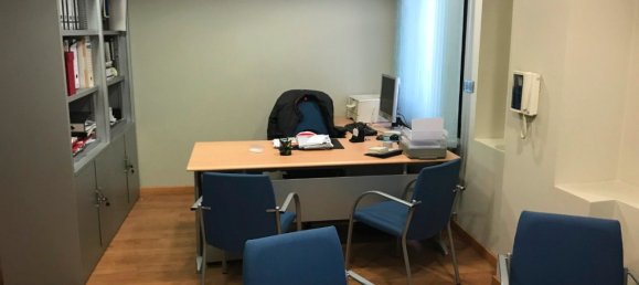 3 bedrooms Apartment in Valladolid, Spain No. 25577 23