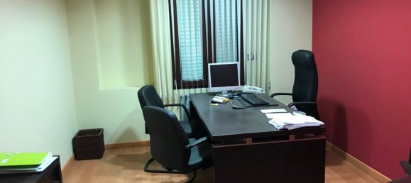 3 bedrooms Apartment in Valladolid, Spain No. 25577 15