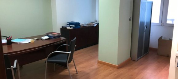 3 bedrooms Apartment in Valladolid, Spain No. 25577 7