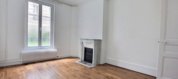 2 chambres Appartement à Pantin, France No. 163178 22
