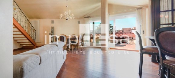 Penthouse de 9 divisões em Treviso, Italy N.º 107410 2