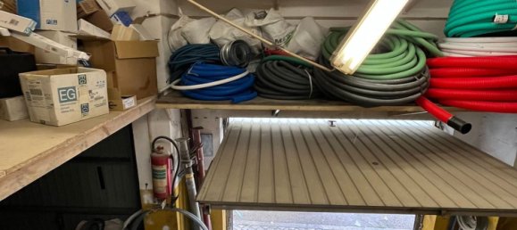 45m² Garage in Lisbon, Portugal No. 64283 11