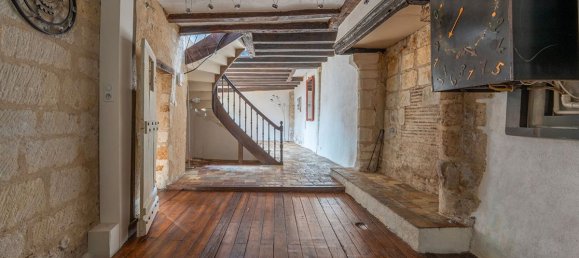 2 bedrooms Apartment in Tours, France No. 68030 5