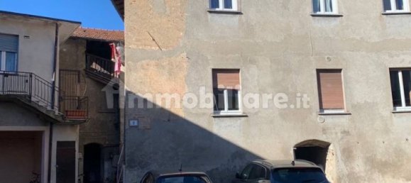 Квартира с 3 спальнями в Варесе, Италия № 70369 9