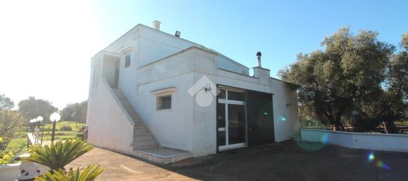 4 rooms Villa in Ostuni, Italy No. 170244 2