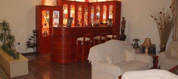 3 bedrooms Villa in Limassol, Cyprus No. 1863 3