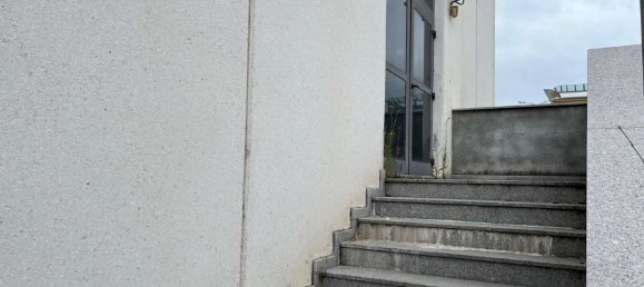 9-salle Bâtiment à Valenza, Italy No. 271640 7