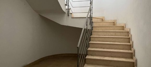 9-salle Bâtiment à Valenza, Italy No. 271640 25