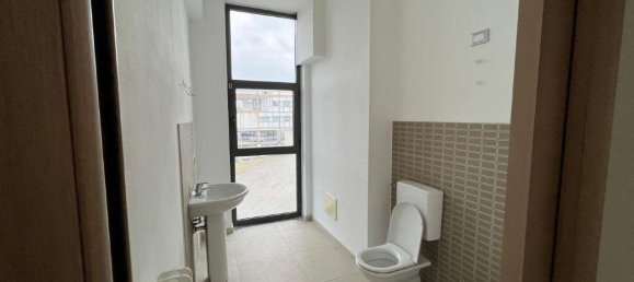 9-salle Bâtiment à Valenza, Italy No. 271640 16