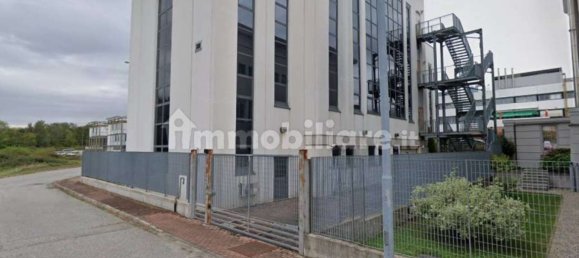 9-salle Bâtiment à Valenza, Italy No. 271640 2