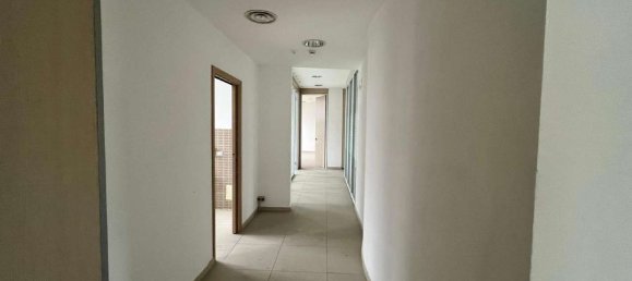 9-salle Bâtiment à Valenza, Italy No. 271640 19