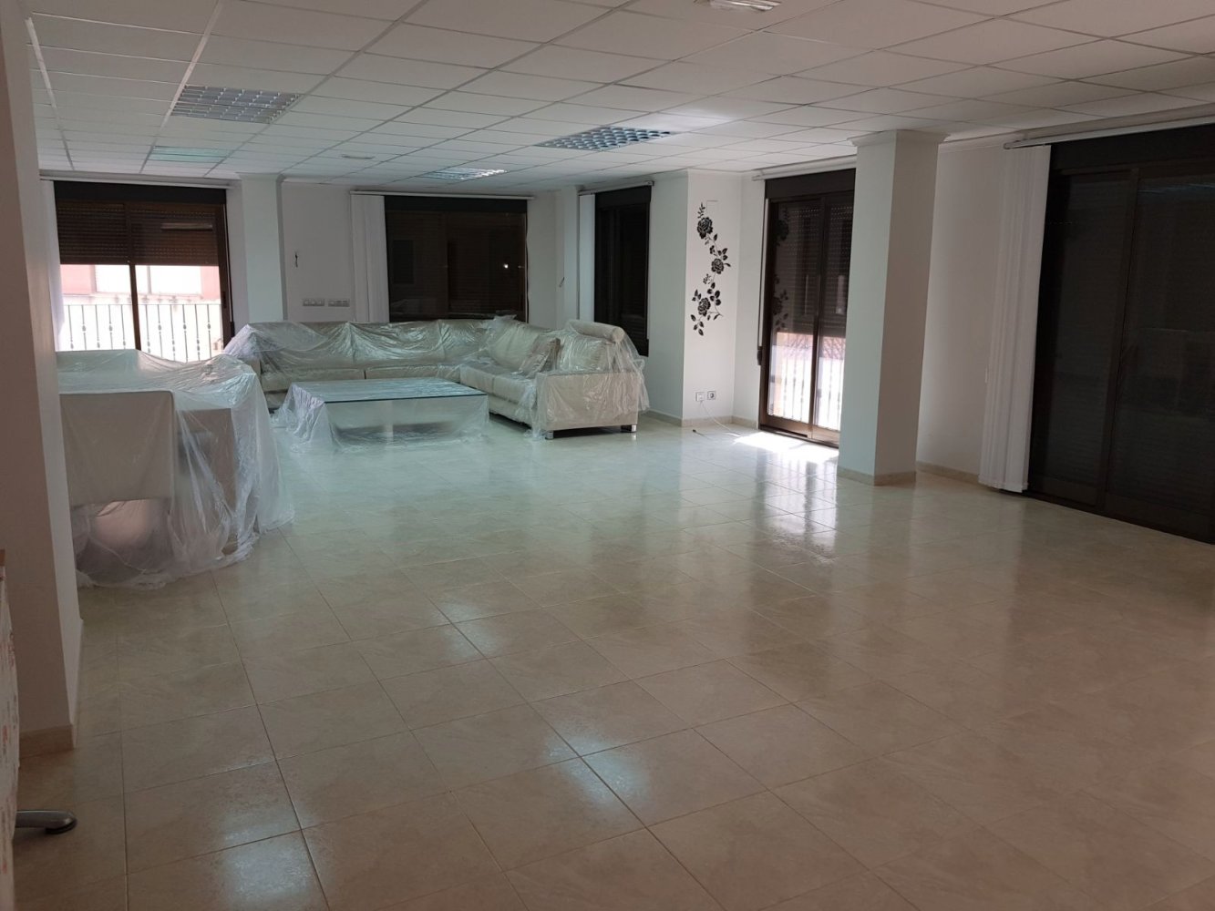 Oficina en Vinaros, Spain 234 m² No. 247237