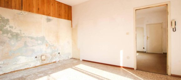 2 rooms Apartment in Pogno, Italy No. 19730 11