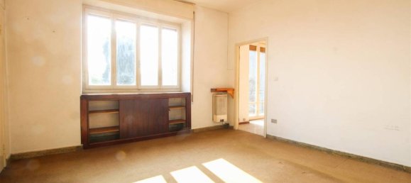 2 rooms Apartment in Pogno, Italy No. 19730 5