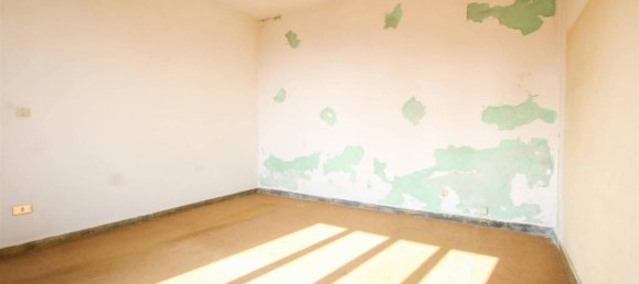 2 rooms Apartment in Pogno, Italy No. 19730 3