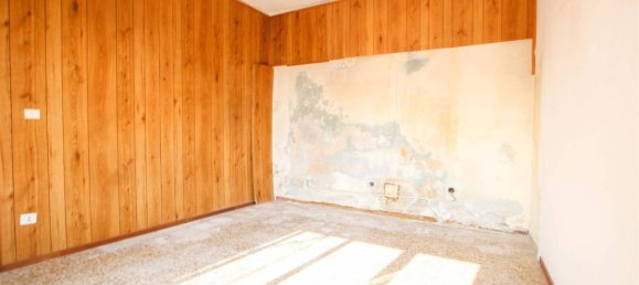 2 rooms Apartment in Pogno, Italy No. 19730 12