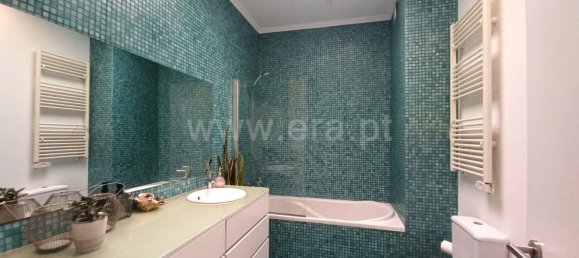 3 bedrooms House in Porto, Portugal No. 137384 9