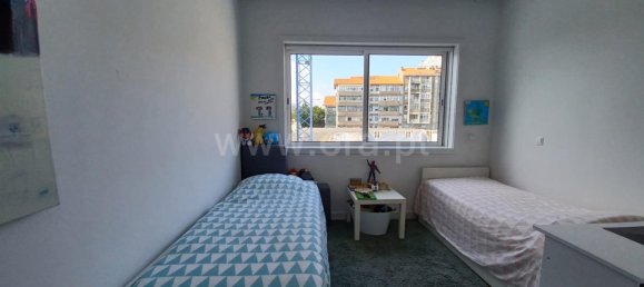 3 bedrooms House in Porto, Portugal No. 137384 6