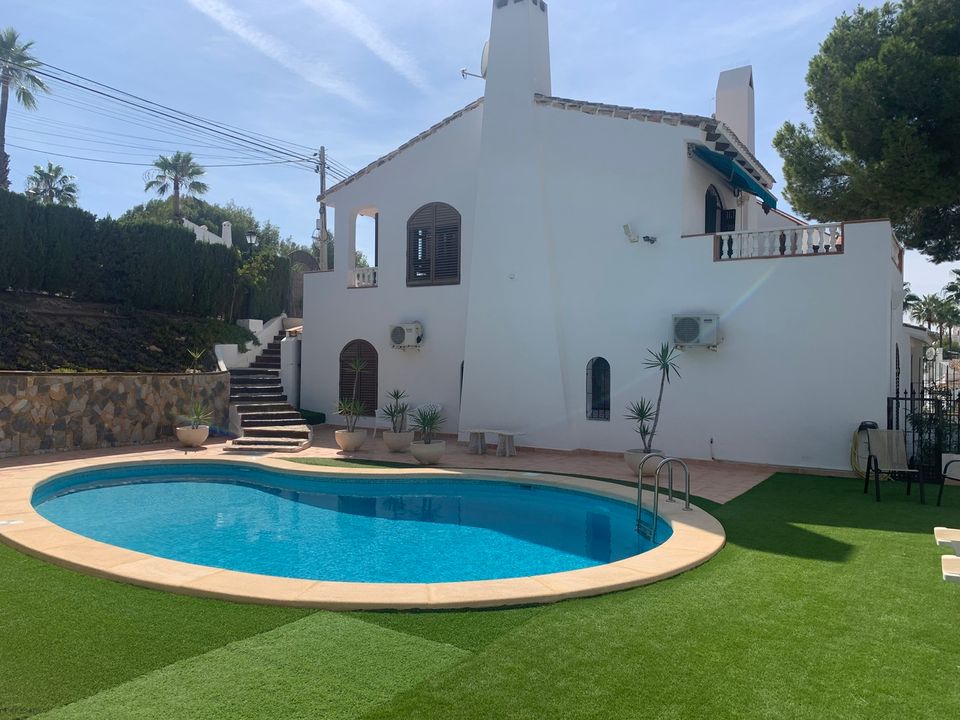 Villa T4 em Alicante, Spain N.º 184726