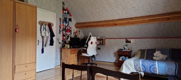 4 Schlafzimmer Haus in Auneuil, France, Nr. 80976 12