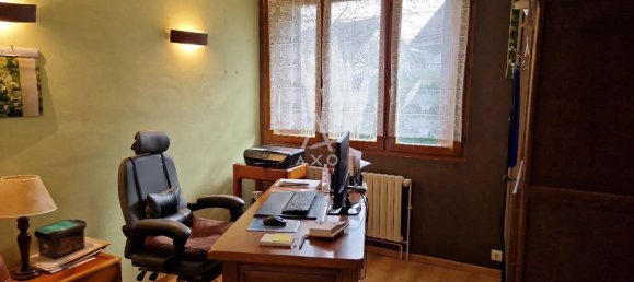 4 Schlafzimmer Haus in Auneuil, France, Nr. 80976 10