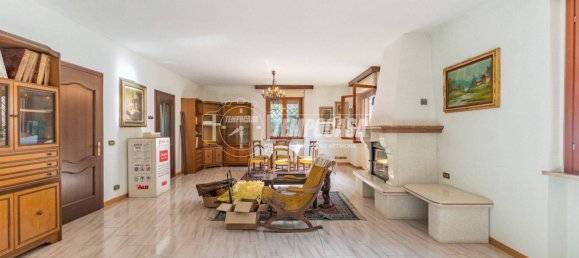 4 Schlafzimmer Villa in Cisliano, Italy, Nr. 211586 11