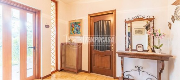 4 Schlafzimmer Villa in Cisliano, Italy, Nr. 211586 2