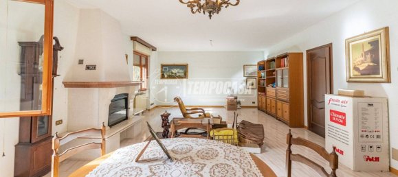 4 Schlafzimmer Villa in Cisliano, Italy, Nr. 211586 10
