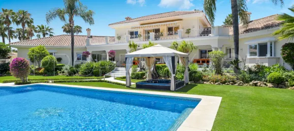 6 bedrooms Villa in Marbella, Spain No. 187743 22