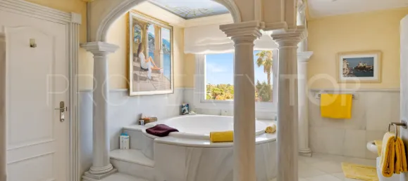 6 bedrooms Villa in Marbella, Spain No. 187743 4