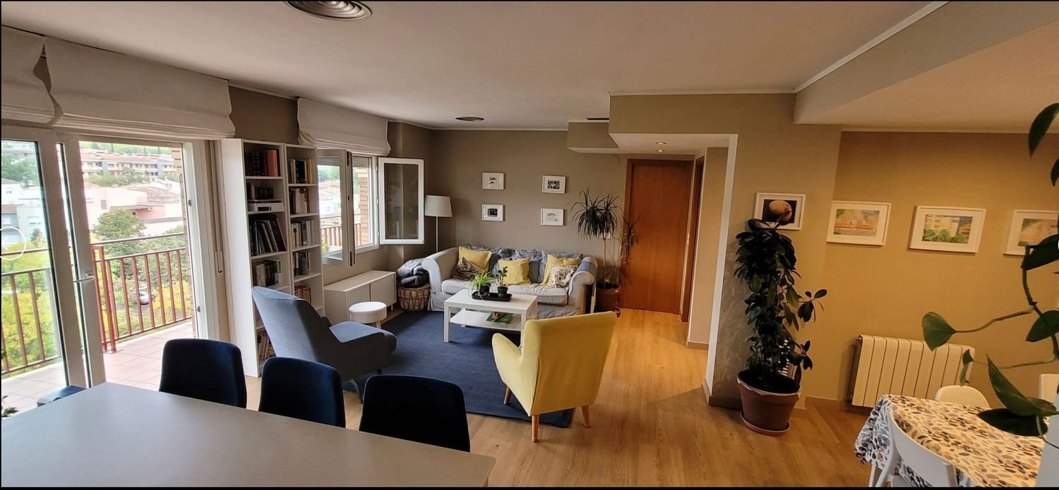 3 bedrooms Duplex in Girona, Spain No. 279508