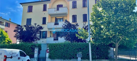 2 bedrooms Apartment in Rolo, Italy No. 61247 4